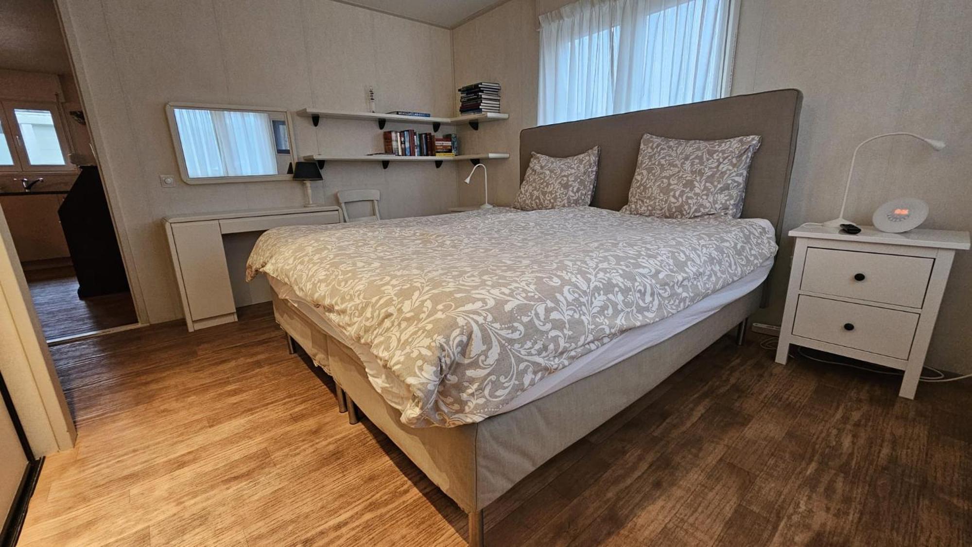 Chalet Buutengeweun, Met Luxe Jacuzzi En Tonsauna Sint Annaland Exterior photo